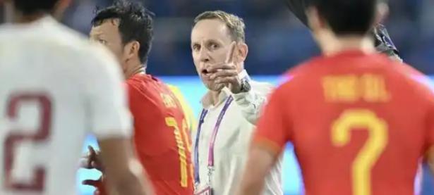 B体育体育app下载-里尔解约老将球员，引发球迷热议