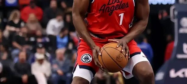 B体育体育中国官网-快船队创造历史，首次在客场取得大胜