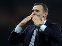 B体育体育app下载-意大利队成绩斐然挺进八强