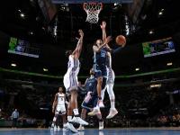 B体育体育下载-冲击季后赛资格，球队奋力拼搏的简单介绍