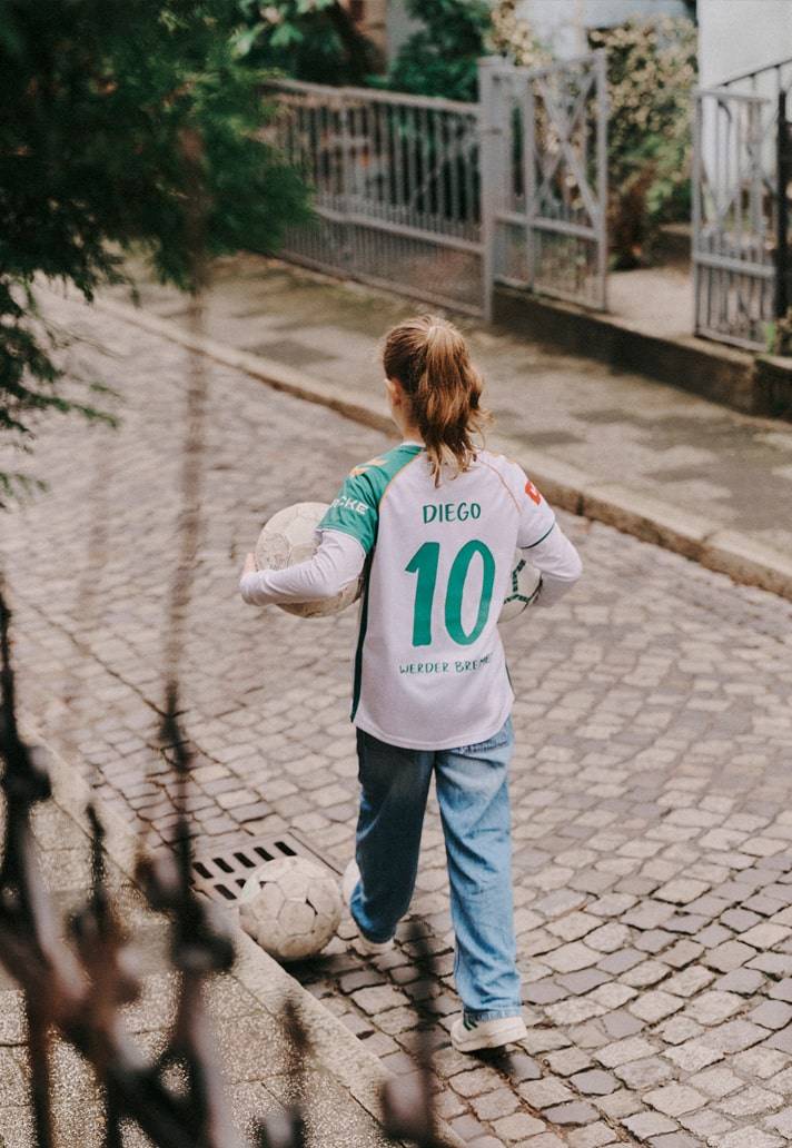 包含云达不莱梅挑战实力强大对手,不畏困难的词条 包含云达不莱梅挑战实力强大对手,不畏困难的词条