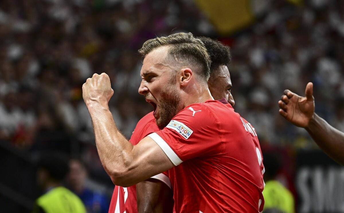 意大利-遭德国绝杀，出线悬念依然存在的简单介绍