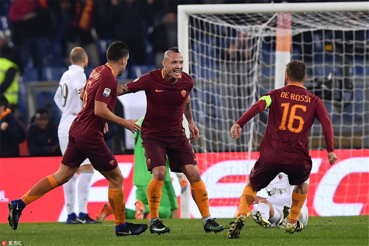 包含尤文图斯客场-不敌强敌遭遇背水一战的词条