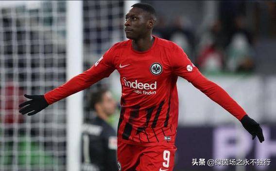 包含尤文图斯客场-不敌强敌遭遇背水一战的词条