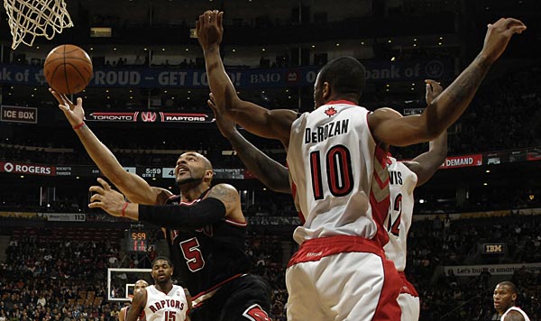 勇士全队合力击败公牛，三连胜势不可挡的简单介绍