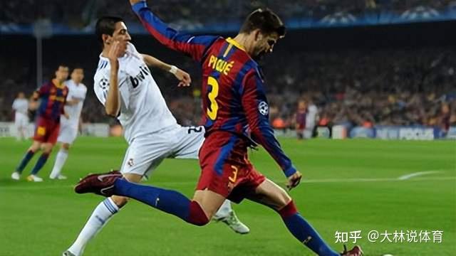 包含轮回回合，尤文图斯再度和巴萨对决的词条