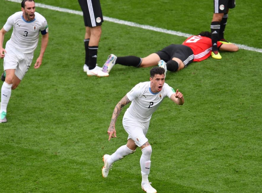 荷兰-逆转乌拉圭,晋级形势明朗的简单介绍 荷兰-逆转乌拉圭,晋级形势明朗的简单介绍