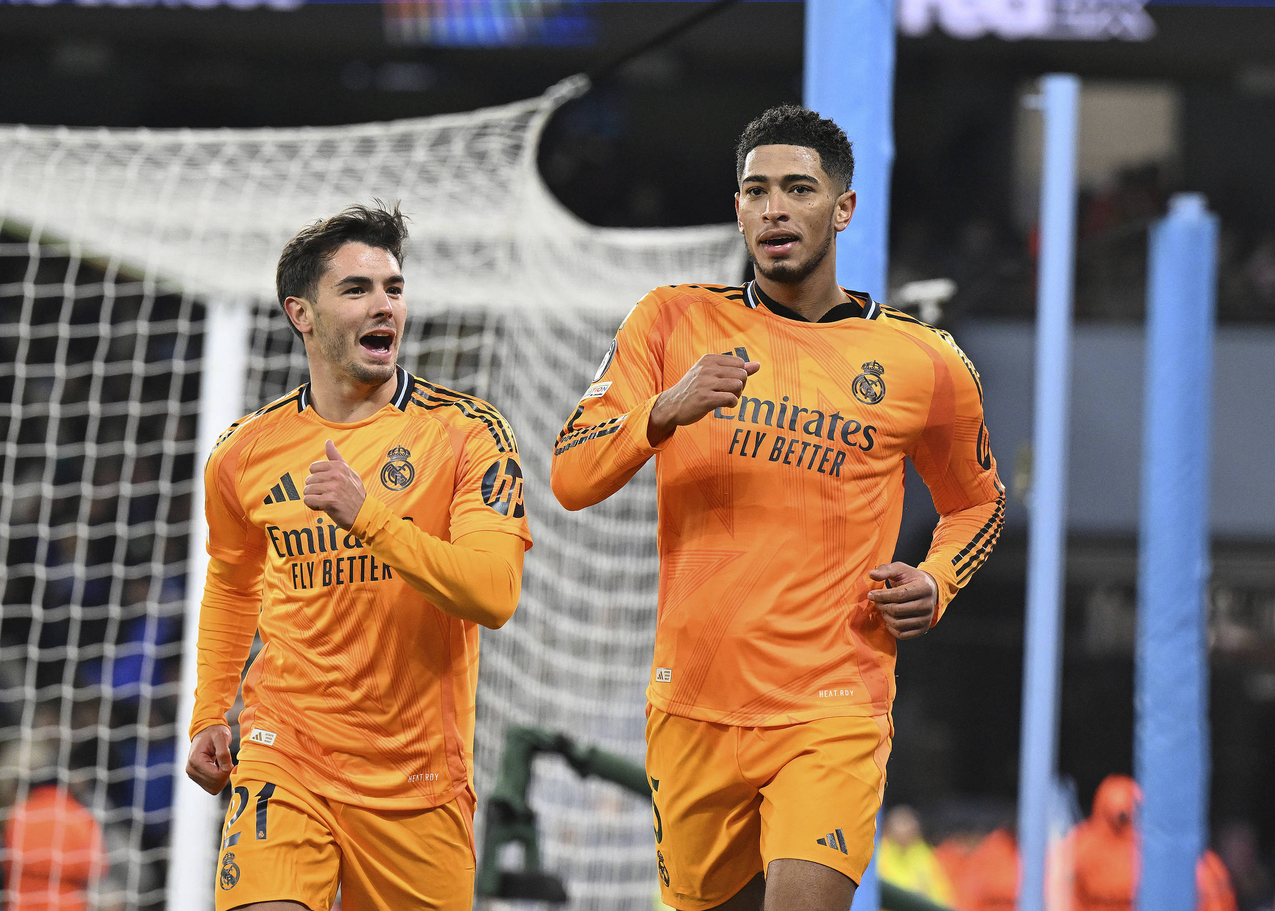 欧洲足坛豪门对决,欧锦赛四强将闪耀舞台 欧洲足坛豪门对决,欧锦赛四强将闪耀舞台