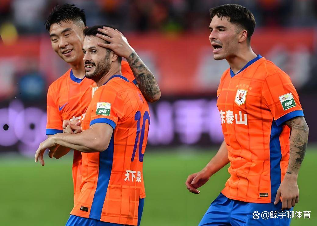 球队严格备战，备受关注的是球员状态