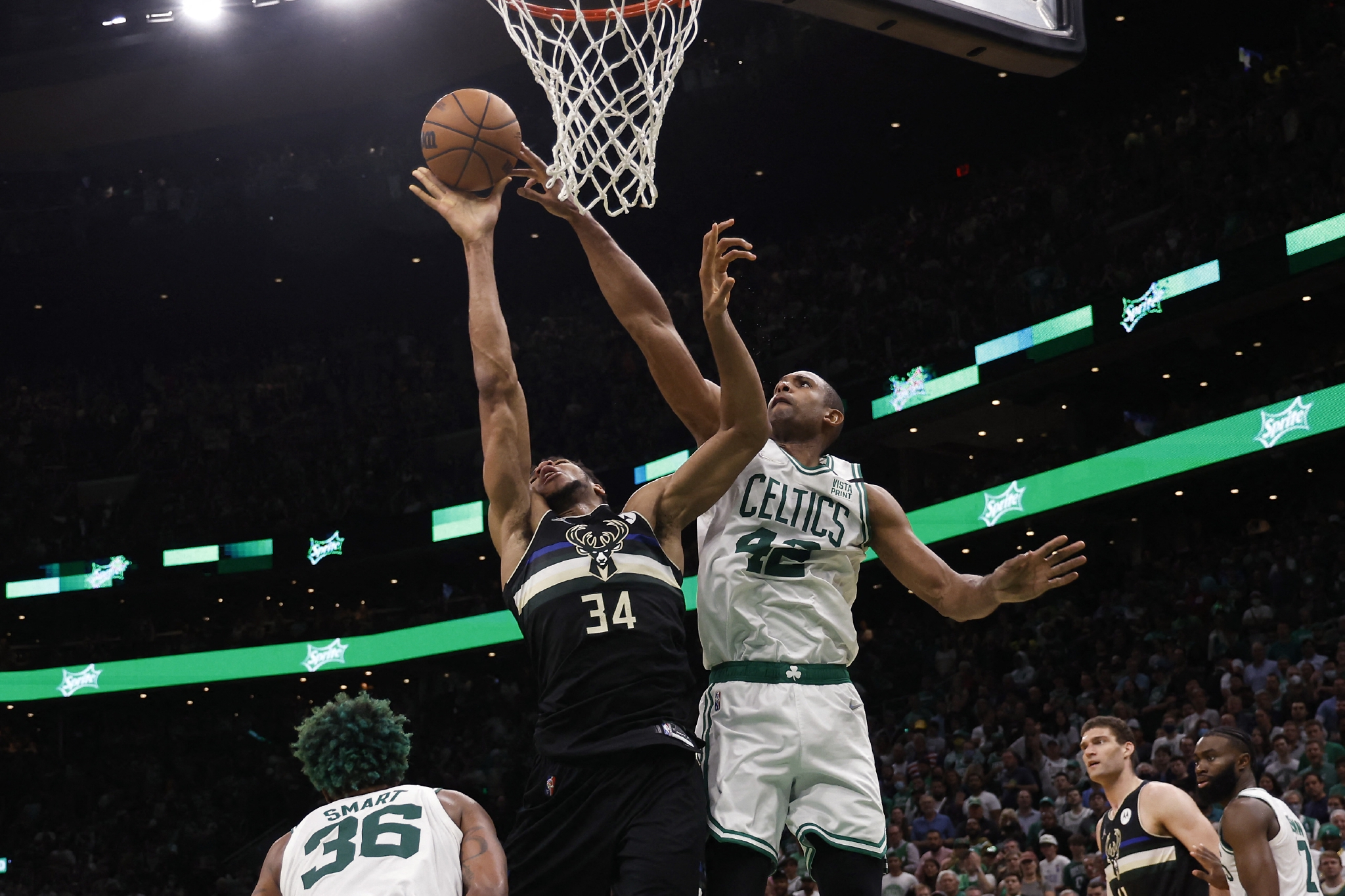 步步为营，凯尔特人队晋级下一轮的简单介绍