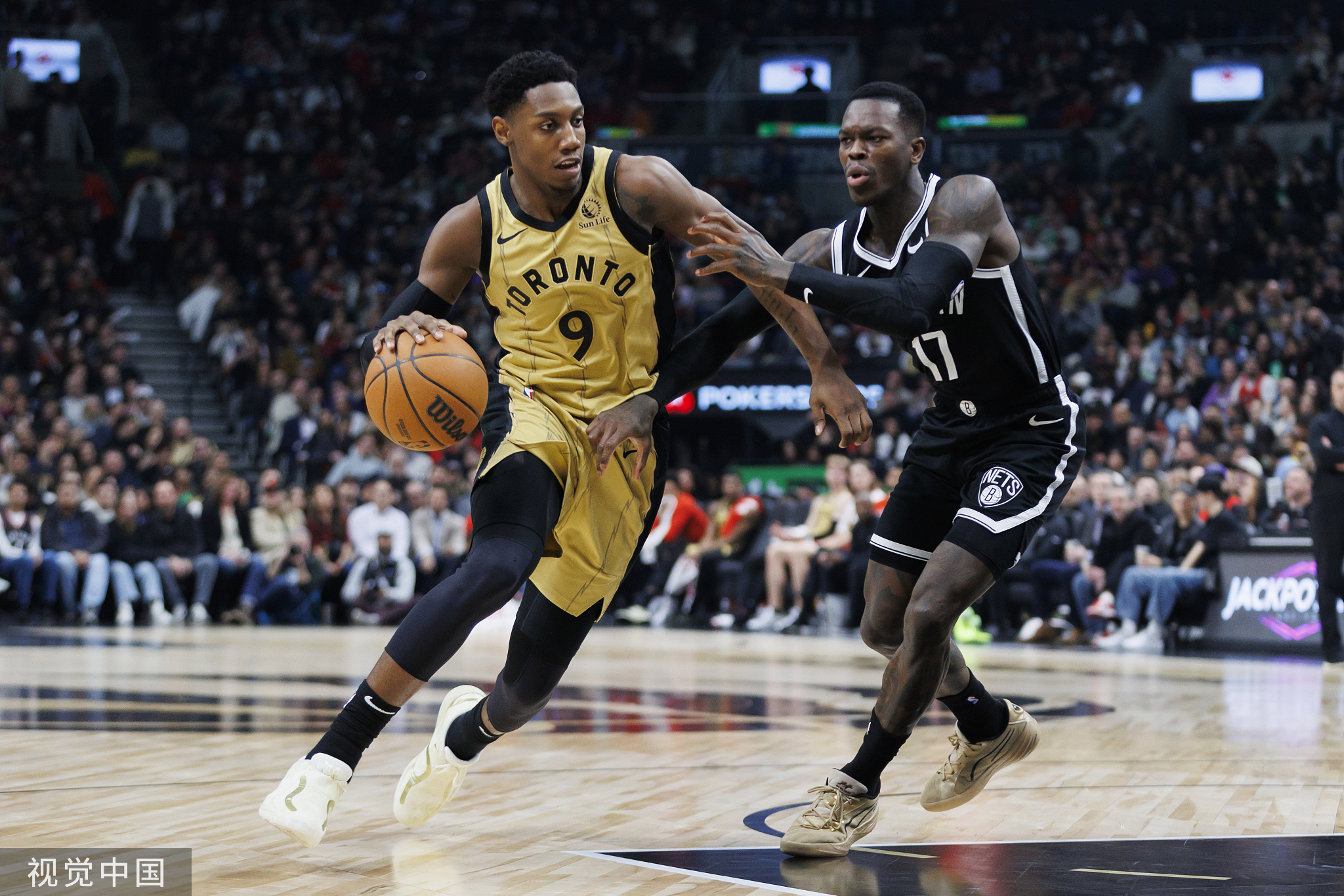 猛龙力克篮网,取得四连胜 猛龙力克篮网,取得四连胜