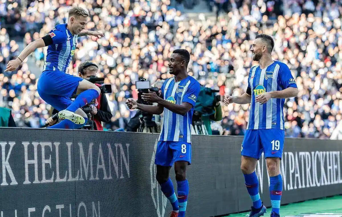 包含柏林赫塔锋线爆发,打破对手防线取得胜利的词条 包含柏林赫塔锋线爆发,打破对手防线取得胜利的词条