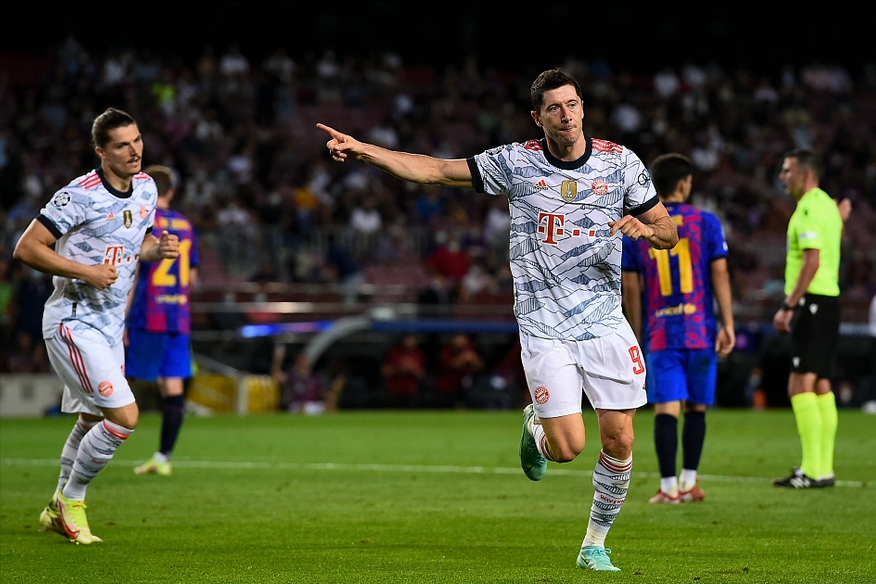 阿尔及利亚队战罢平局，小组出线形势严峻